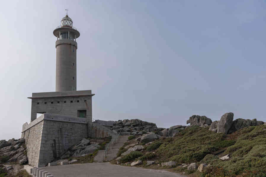 A Coruña 096 - cabo Punta Nariga - faro de Punta Nariga.jpg